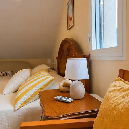 Duplex Con Jardin A Casina De Divina *