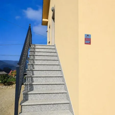Appartamento Duplex Con Jardin A Casina De Divina